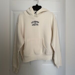 H&M Cream Colorado Maplewood National Park Hoodie